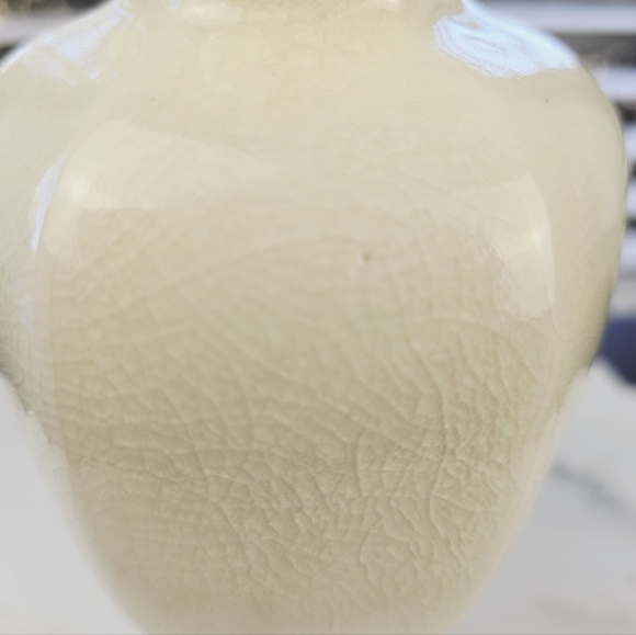 Vintage Japanese Satsuma-Style Ceramic Vase – Peacock & Floral Beauty! - Picture 10 of 10